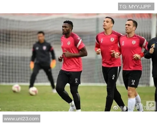 长春亚泰迎战泰州远大期待精彩对决双方争夺关键三分的激烈战斗 长春亚泰迎战泰州远大期待精彩对决双方争夺关键三分的激烈战斗