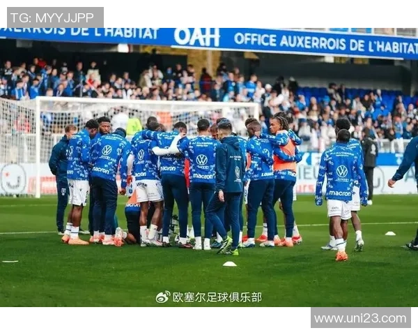 阿雅克肖主场迎战勒阿弗尔期待精彩对决与胜利的较量 阿雅克肖主场迎战勒阿弗尔期待精彩对决与胜利的较量