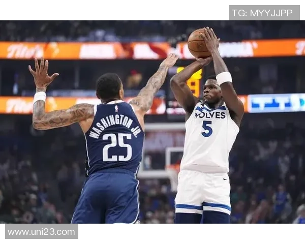 快船与独行侠第二轮激战即将开启谁能挺进西部决赛的关键对决 快船与独行侠第二轮激战即将开启谁能挺进西部决赛的关键对决